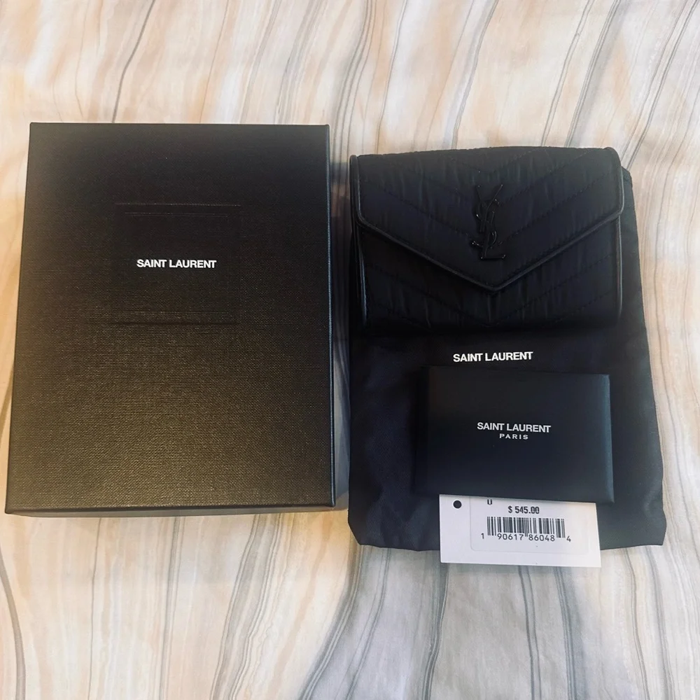 💥💥💥SOLD💥💥💥YSL wallet - Picture 6 of 13